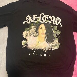 SOLD!! | selena quintanilla tour sweatshirt